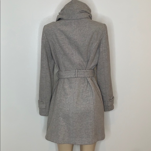 Zara Basic belted coat size medium - Picture 10 of 13